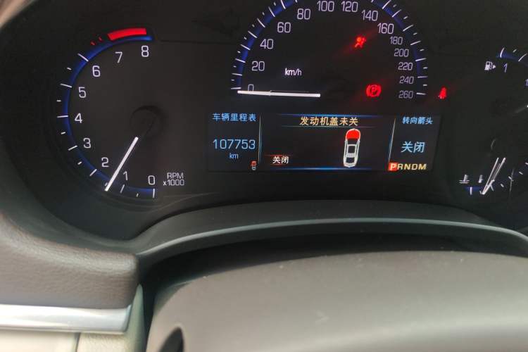 Used Cadillac XTS 2016 28T Tech Edition Odometer Close Up