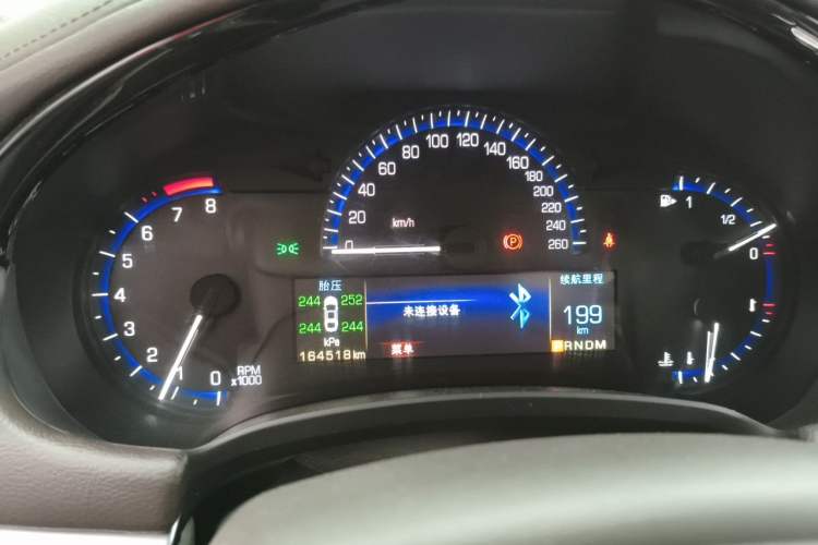 Used Cadillac XTS 2016 28T Tech Edition Odometer Close Up