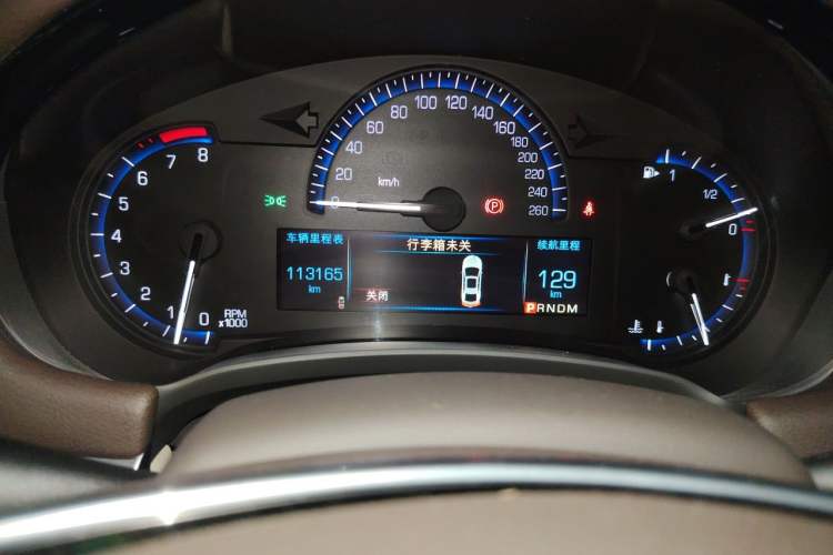 Used Cadillac XTS 2016 28T Elite Edition Odometer Close Up