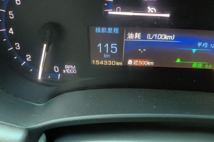 Used Cadillac XTS 2016 28T Tech Edition Odometer Close Up