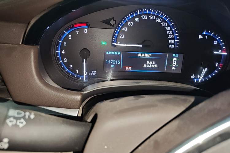 Used Cadillac XTS 2016 28T Tech Edition Odometer Close Up