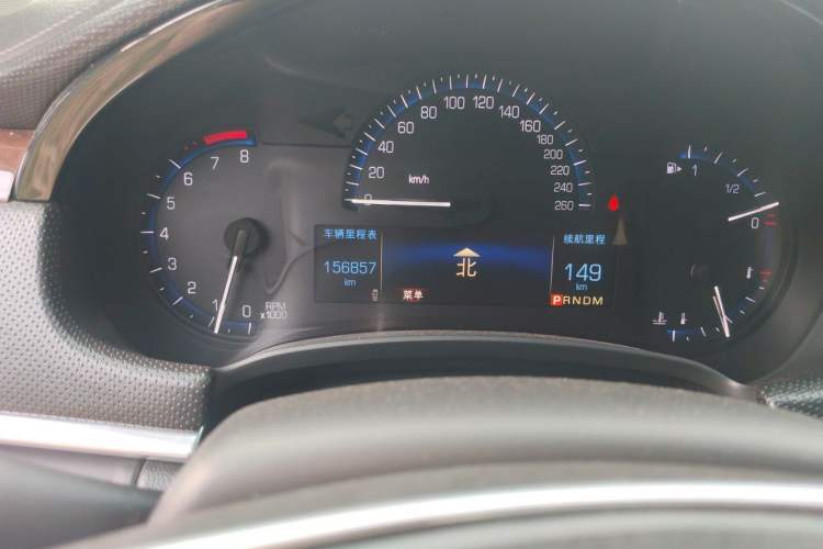 Used Cadillac XTS 2016 28T Luxury Model Odometer Close Up