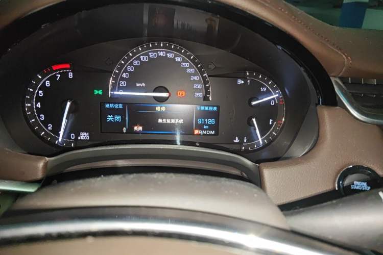Used Cadillac XTS 2016 28T Elite Edition Odometer Close Up
