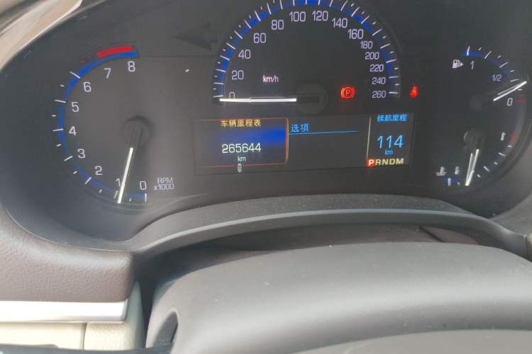 Used Cadillac XTS 2016 28T Elite Edition Odometer Close Up