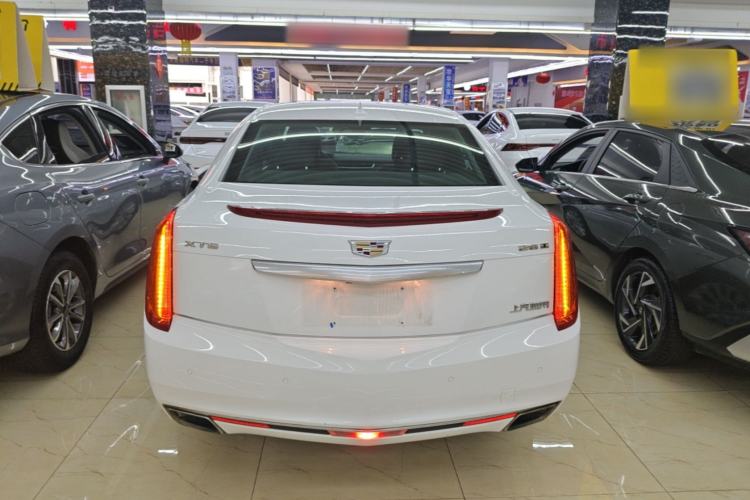 Used Cadillac XTS 2016 28T Luxury Model Rear