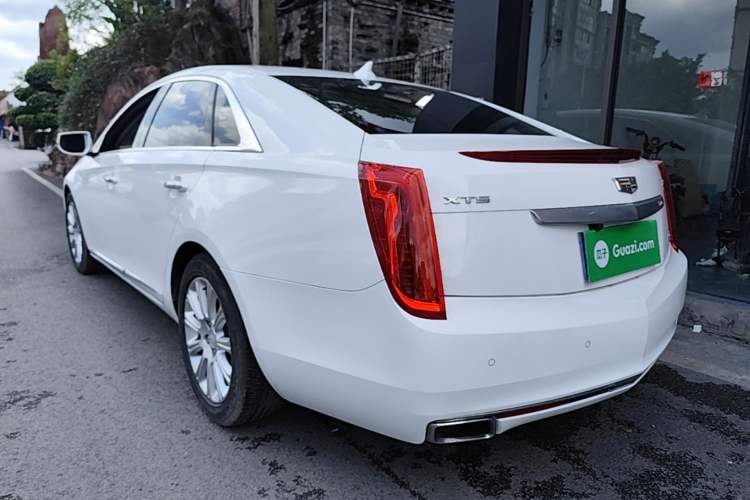 Used Cadillac XTS 2016 28T Elite Edition Rear Left 45 Deg