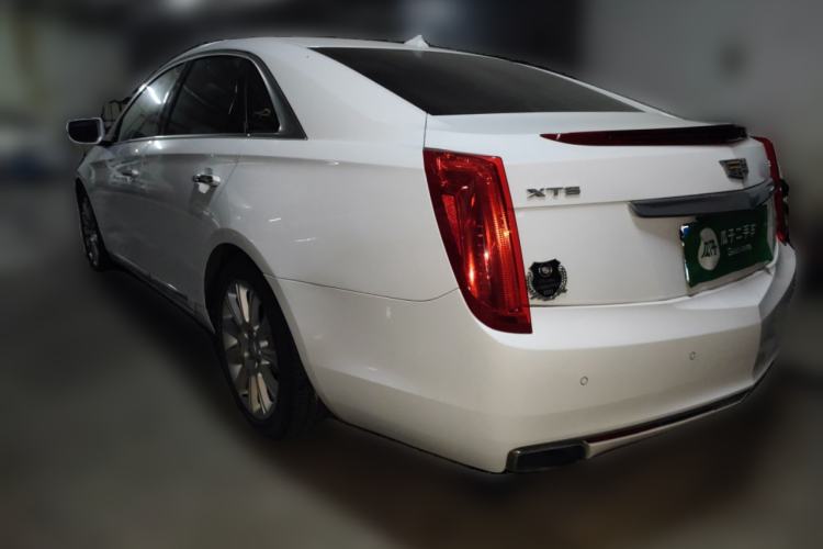 Used Cadillac XTS 2016 28T Elite Edition Rear Left 45 Deg