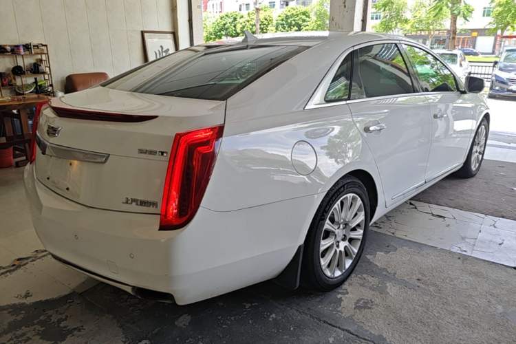 Used Cadillac XTS 2016 28T Elite Edition Rear Right 45 Deg
