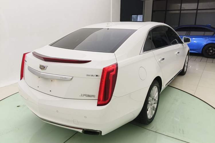 Used Cadillac XTS 2016 28T Elite Edition Rear Right 45 Deg
