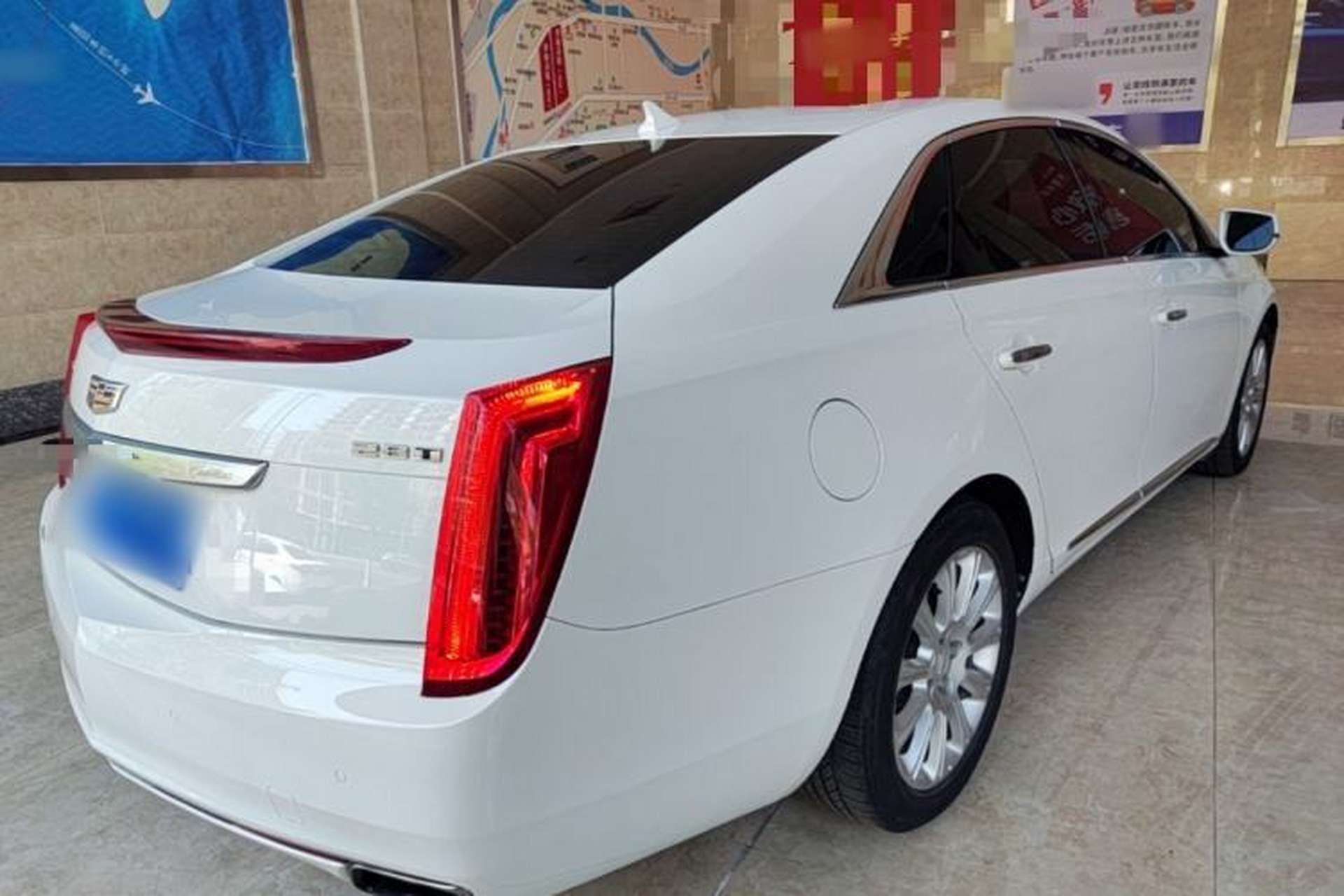 Used Cadillac XTS 2016 28T Elite Edition Rear Right 45 Deg