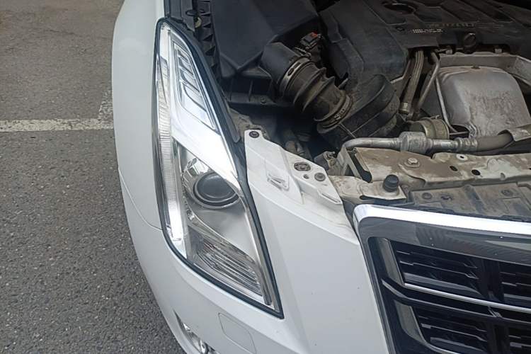 Used Cadillac XTS 2016 28T Elite Edition Right Front Headlight