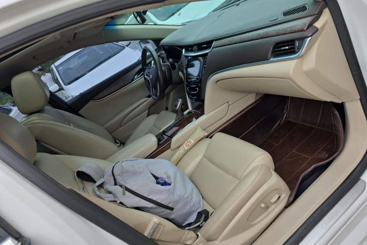 Used Cadillac XTS 2016 28T Tech Edition Right Front Seat