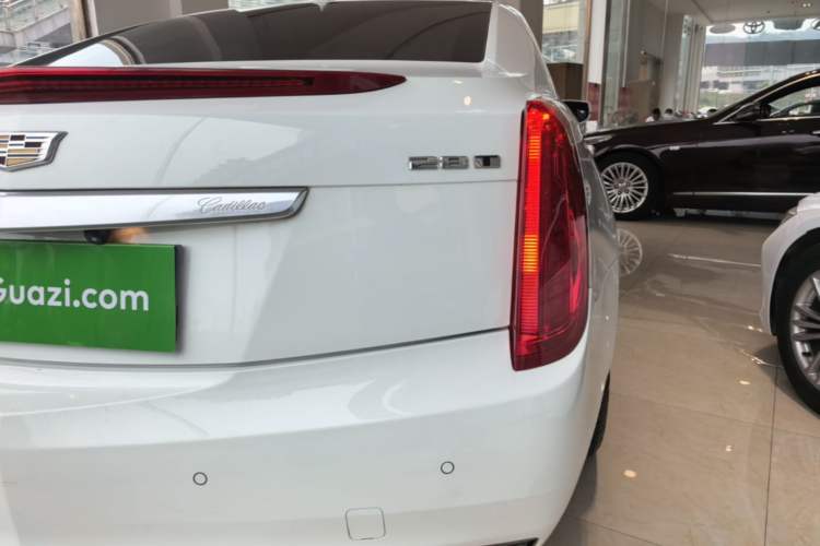 Used Cadillac XTS 2016 28T Elite Edition Right Rear Taillight
