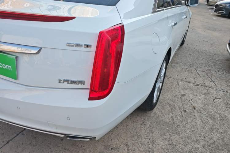 Used Cadillac XTS 2016 28T Tech Edition Right Rear Taillight