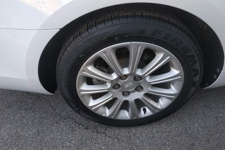Used Cadillac XTS 2016 28T Tech Edition Right Rear Wheel Hub