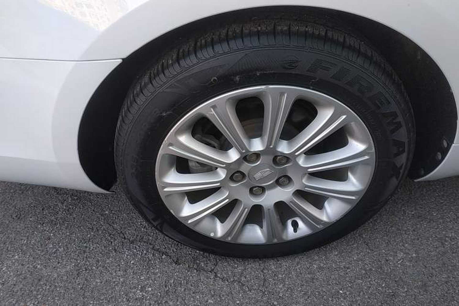 Used Cadillac XTS 2016 28T Tech Edition Right Rear Wheel Hub