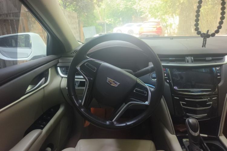 Used Cadillac XTS 2016 28T Tech Edition Steering Wheel