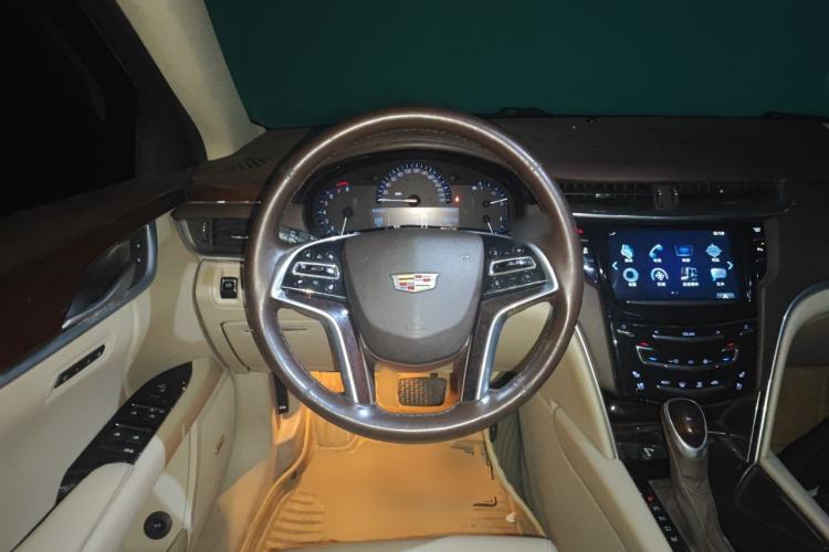 Used Cadillac XTS 2016 28T Luxury Model Steering Wheel
