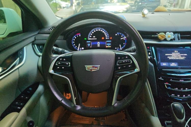 Used Cadillac XTS 2016 28T Tech Edition Steering Wheel