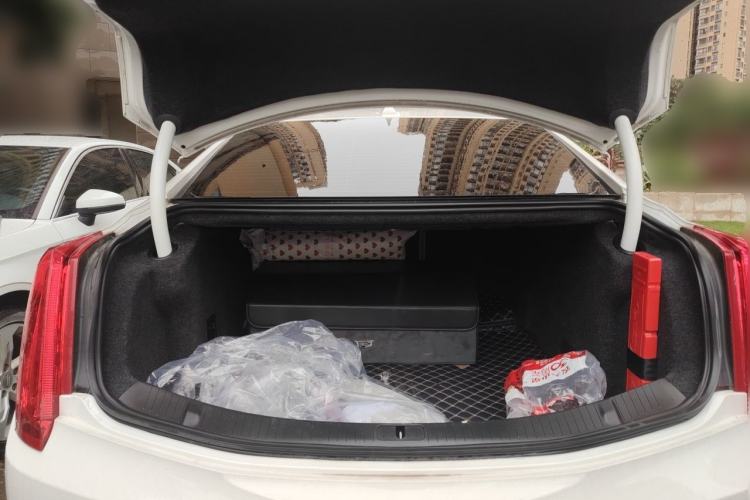 Used Cadillac XTS 2016 28T Elite Edition Trunk