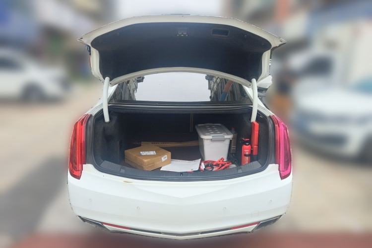 Used Cadillac XTS 2016 28T Elite Edition Trunk