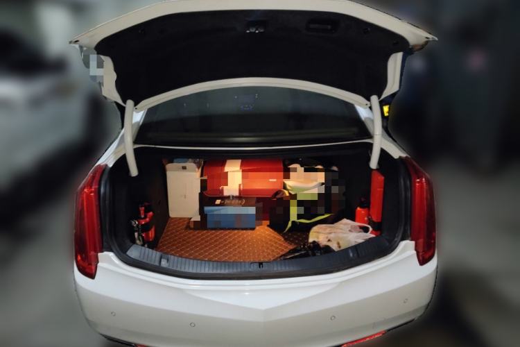 Used Cadillac XTS 2016 28T Elite Edition Trunk