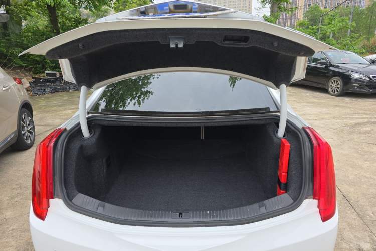Used Cadillac XTS 2016 28T Tech Edition Trunk