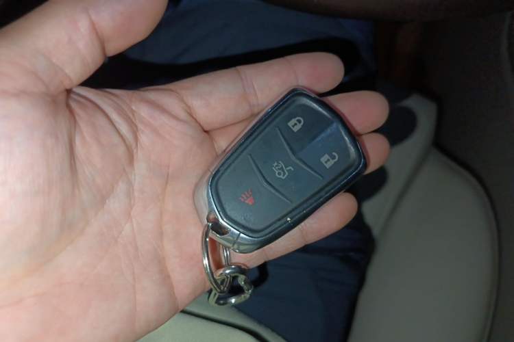 Used Cadillac XTS 2016 28T Tech Edition Vehicle Key