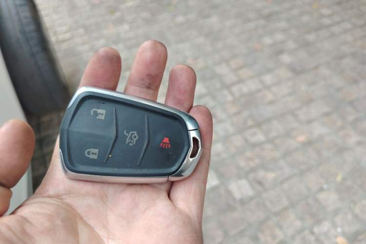 Used Cadillac XTS 2016 28T Tech Edition Vehicle Key