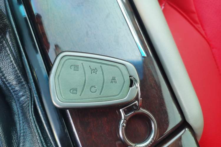 Used Cadillac XTS 2016 28T Elite Edition Vehicle Key