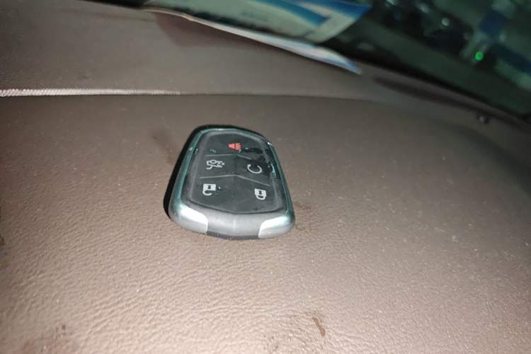 Used Cadillac XTS 2016 28T Elite Edition Vehicle Key