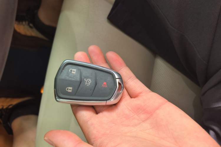 Used Cadillac XTS 2016 28T Tech Edition Vehicle Key