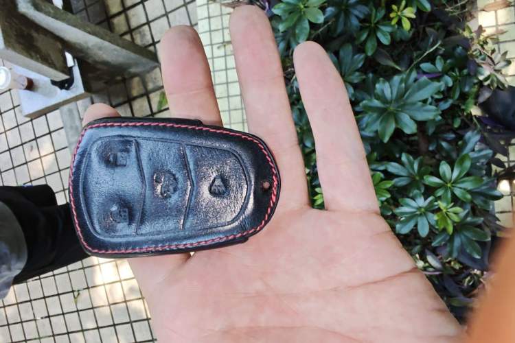 Used Cadillac XTS 2016 28T Tech Edition Vehicle Key