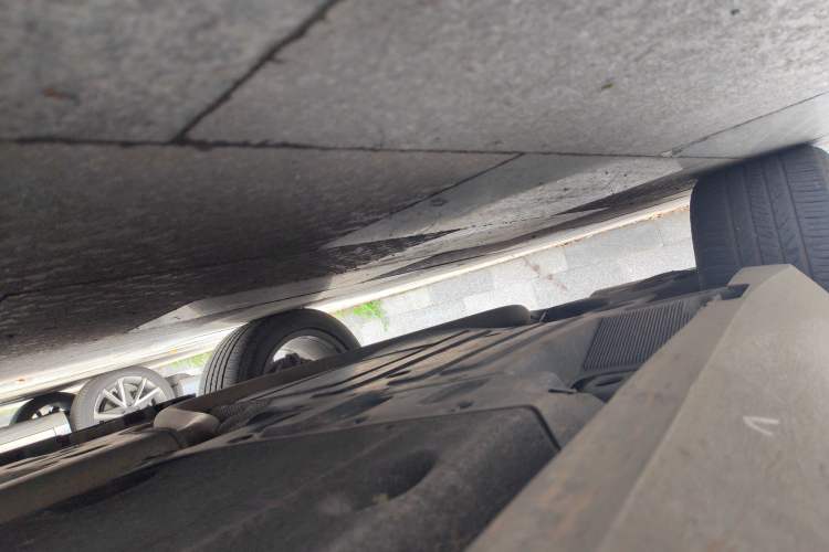 Used Cadillac XTS 2016 28T Tech Edition Chassis Front Right