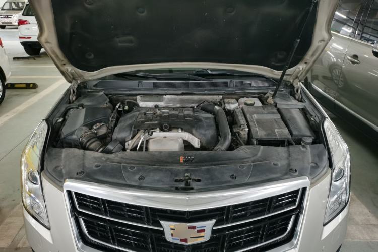 Used Cadillac XTS 2016 28T Tech Edition Engine Bay