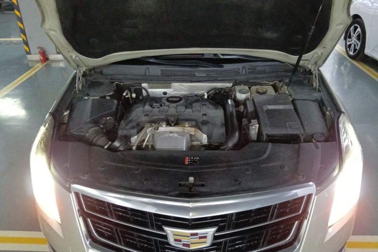 Used Cadillac XTS 2016 28T Tech Edition Engine Bay