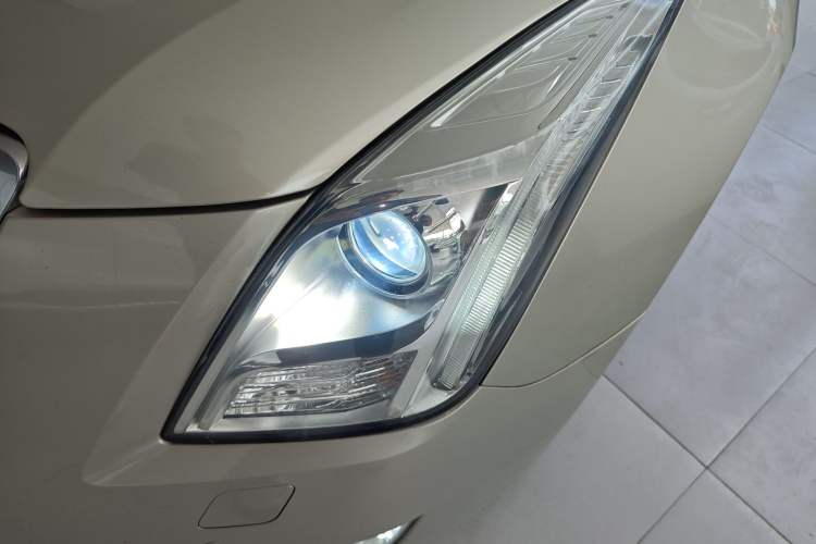 Used Cadillac XTS 2016 28T Elite Edition Left Front Headlight