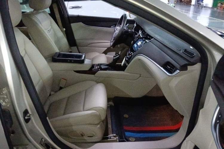 Used Cadillac XTS 2016 28T Tech Edition Right Front Seat