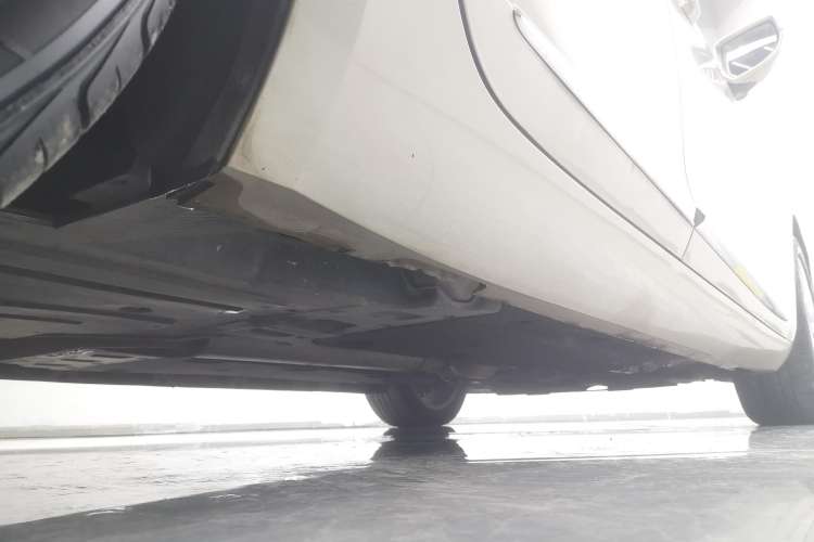 Used Cadillac XTS 2016 28T Elite Edition Right Side Sill