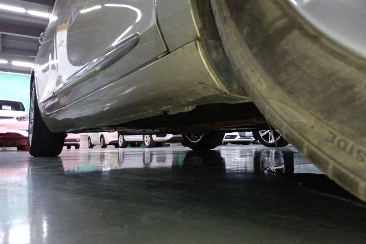 Used Cadillac XTS 2016 28T Tech Edition Right Side Sill
