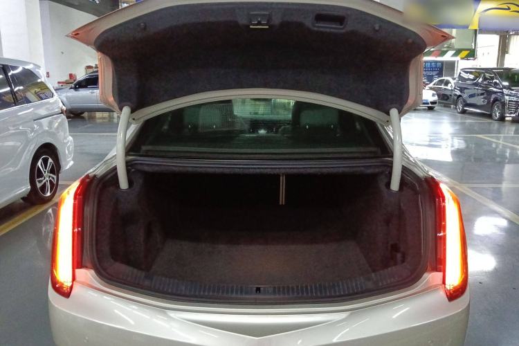 Used Cadillac XTS 2016 28T Tech Edition Trunk