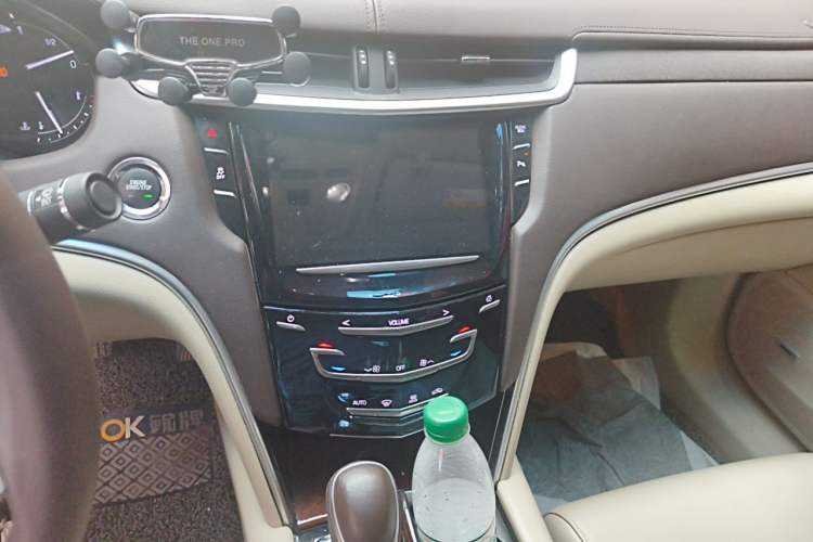 Used Cadillac XTS 2017 28T Tech Edition Audio And AC Panel