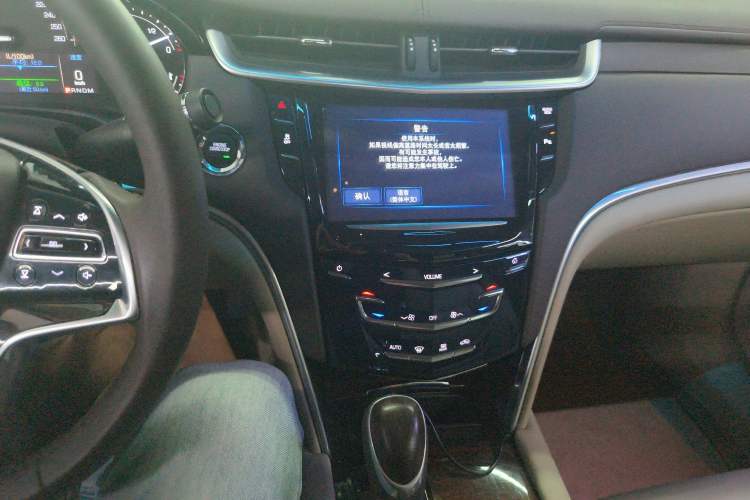 Used Cadillac XTS 2017 28T Tech Edition Audio And AC Panel