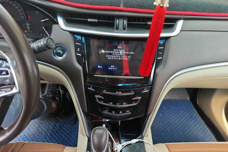 Used Cadillac XTS 2017 28T Elite Model Audio And AC Panel