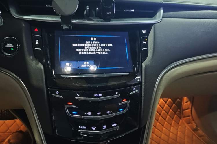 Used Cadillac XTS 2017 28T Tech Edition Audio And AC Panel