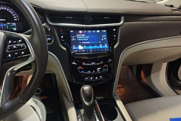 Used Cadillac XTS 2017 28T Tech Edition Audio And AC Panel