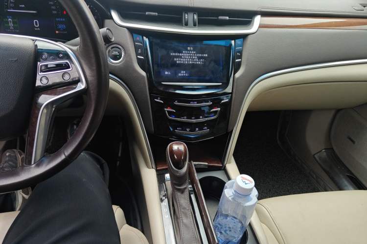 Used Cadillac XTS 2017 28T Elite Model Audio And AC Panel