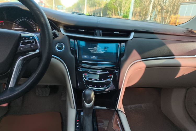Used Cadillac XTS 2017 28T Tech Edition Audio And AC Panel
