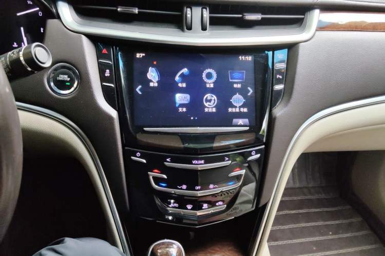 Used Cadillac XTS 2017 28T Elite Model Audio And AC Panel
