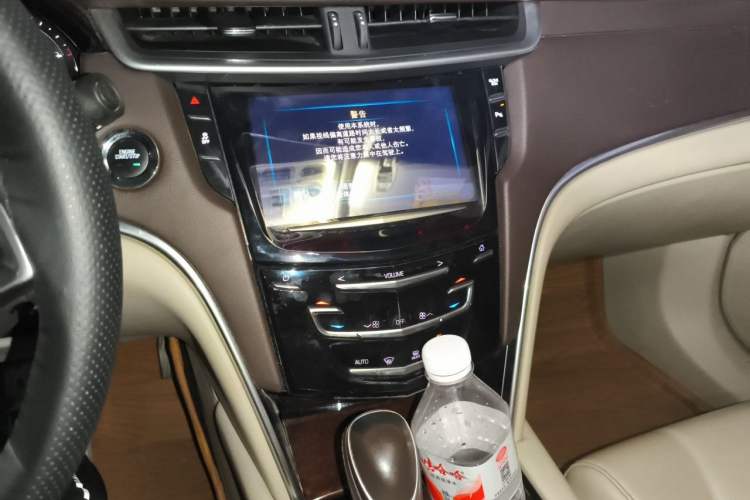 Used Cadillac XTS 2017 28T Tech Edition Audio And AC Panel